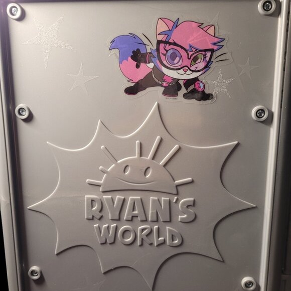 Ryan's World Spy Vault - Picture 7 of 7